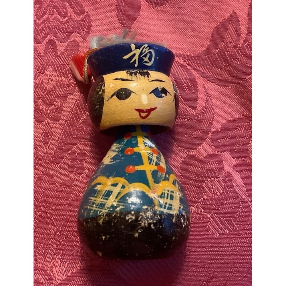 Vintage Japanese Wooden Bobble Head Mini Kokeshi doll 2.75" Tall - Rare